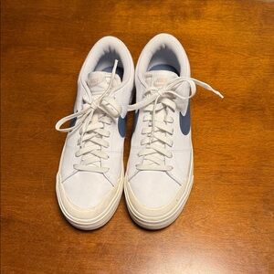 Nike White and Navy Sneakers